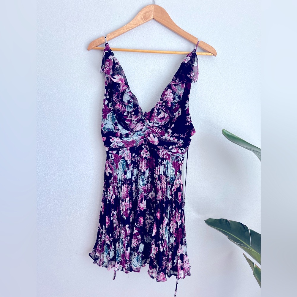 BCBGeneration FLORAL pleated mini dress by